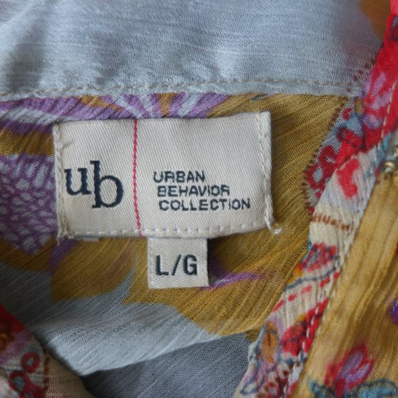 Urban Behavior Collection Floral Camisole Top Size L - Picture 6 of 11